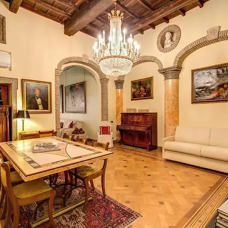 Royal Apartament