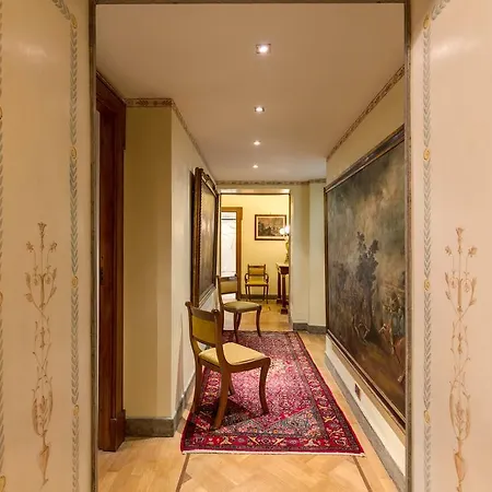 Royal Rom