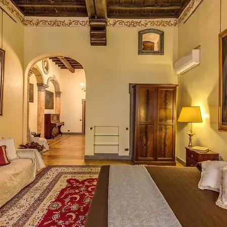 Apartament Royal *